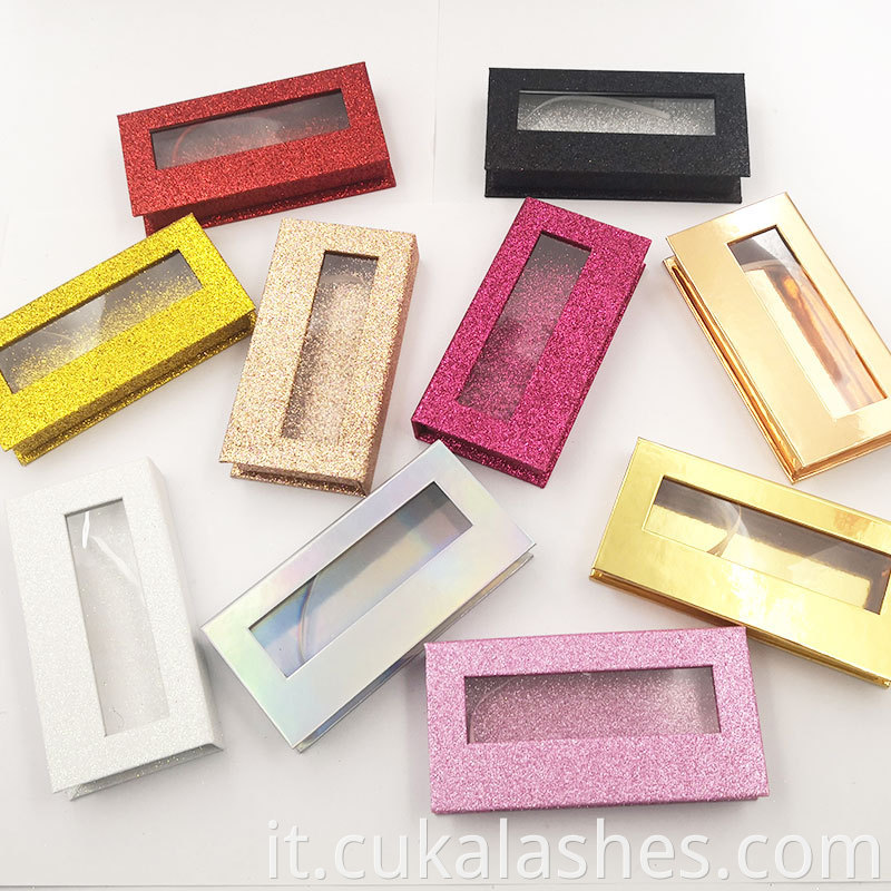 empty eyelash case